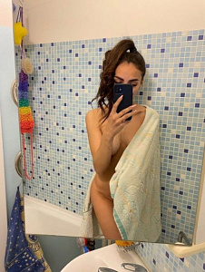 Анкета Аня 20 лет с реальными фото