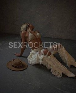 Девушка Викуля, фото и отзывы